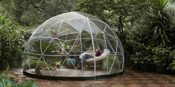 The Garden Igloo 360 Dome – the Perfect Christmassy Setting