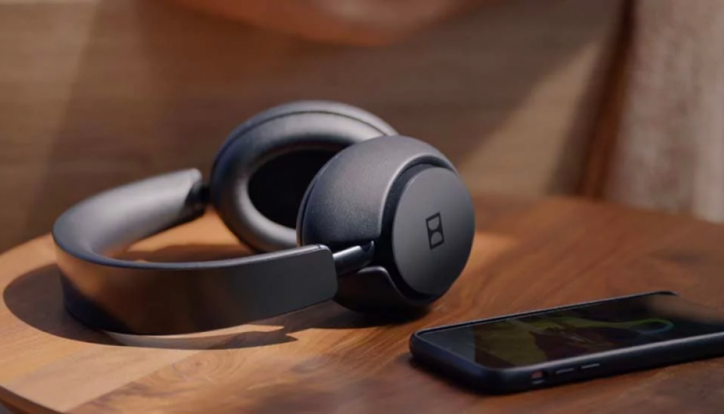 Dolby Dimension Wireless Headphones Provide You With New And Improved Media Experience