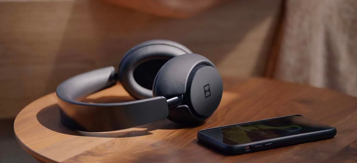 Dolby Dimension Wireless Headphones Provide You With New And Improved Media Experience